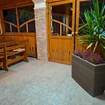 Cserki Panzio Bed and Breakfast Balatonfőkajár