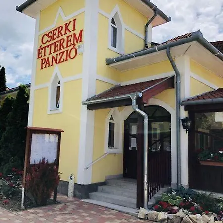 Cserki Panzio * Balatonfokajar