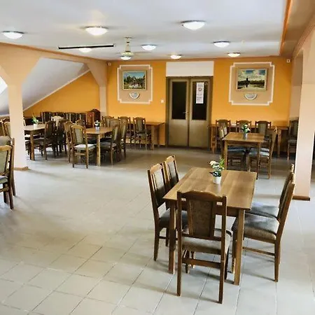 Bed & Breakfast Cserki Panzió