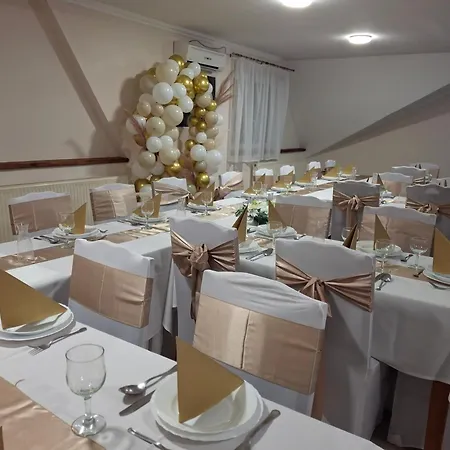 Cserki Panzio 3* Balatonfőkajár